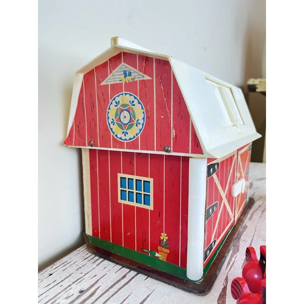 Vintage 1967 Fisher Price Family Play Farm #915 Little People Fisher Price Barn